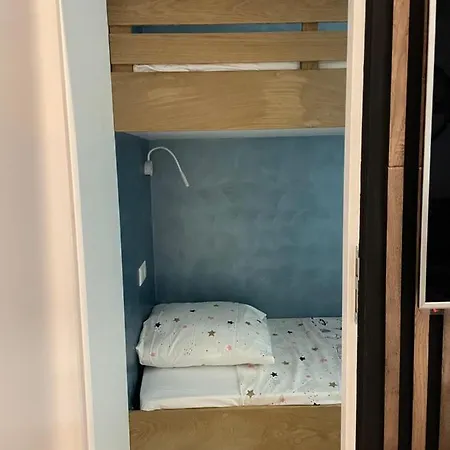 Apartament Forum *